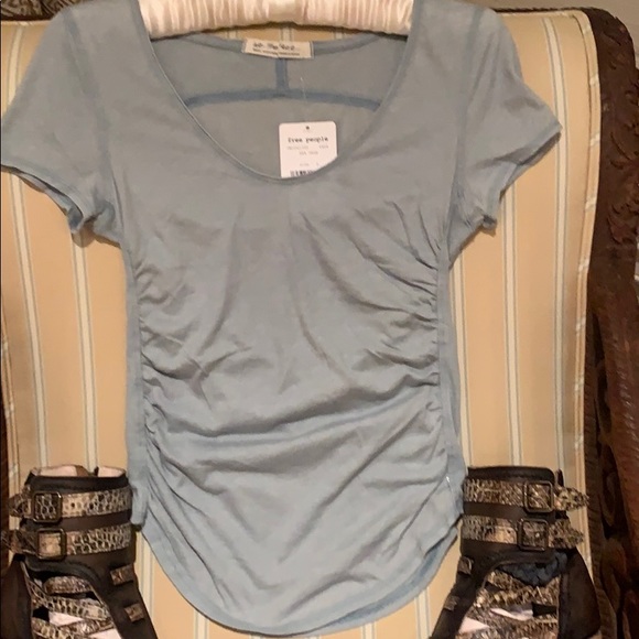 FREE PEOPLE SONNET RUNCHED SCOOP-NECK TEE SHIRT IN SAGE SIZE SMALL - Picture 5 of 8